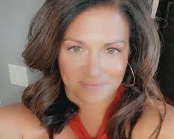 Darlene Langley's Instagram, Twitter & Facebook