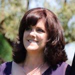 Lisa Killam's Instagram, Twitter & Facebook