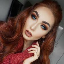 You can wear bolt red or a deep plum on your lips and you will rock the look. Describe This Look In 3 Words Mine Are Autumn Fire Warm Luxurymakeup0 Makeup Hudabeauty Ginger Makeup Redhead Makeup Fair Skin Makeup