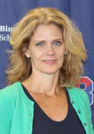 We welcome back Dawne...