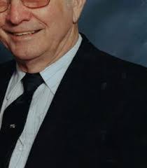 Lee Perdue's Instagram, Twitter & Facebook