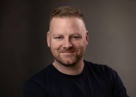 Between the Canals (2011)