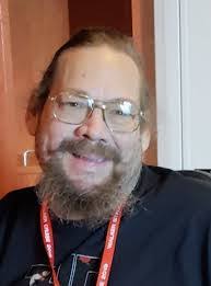 Robert Mott's Instagram, Twitter & Facebook