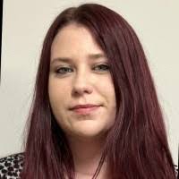 Liz Herrmann's Instagram, Twitter & Facebook