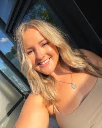 Bliss Gatenby Content Creator