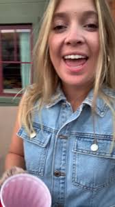 Devon Santelman (@devonsantelman)