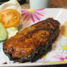 Nah kali ini saya akan berbagi tips tentang resep khusus untuk membuat resep umpan ikan patin yang ampuh. Warung Kumpul Makan Ikan Patin Bakar Banjarmasinnya Yang Juara