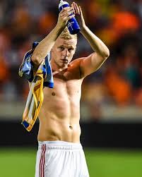€30.00m* apr 18, 1997 in nijkerkerveen, netherlands. Donny Van De Beek Wiki 2021 Girlfriend Salary Tattoo Cars Houses And Net Worth