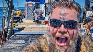 Seafair Pirates land as Seafair officially begins