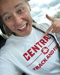 Mckenzie Hendrix's Instagram, Twitter & Facebook