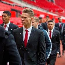 Update information for scott mctominay ». Scott Mctominay Mctominay10 Twitter