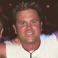 Travis Bartram's Instagram, Twitter & Facebook