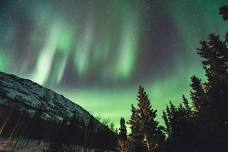 Gen Z Travels: Yukon Winter Northern Lights Experience