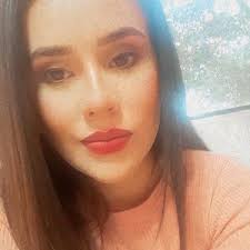 Cecilia Ortiz (@cecilia.ortiz651)