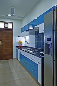 The Most Popular Kitchen Storage Ideas On Houzz Homes Tre Interior Kitchen Small Modular Kitchen Cabinets Interior Design Kitchen