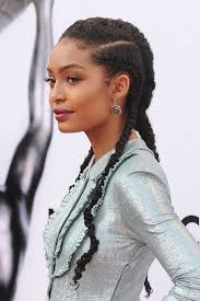 Bright side is taking a look at celebs who simply look fabulous whether their hair is styled by professionals or is hardly touched. Celebrities With Natural Hair Natural Hair Styles Cool Braid Hairstyles Braided Hairstyles
