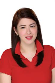 📢 As I've said keep yourself posted because here is another one! ♕ I  thought models are only be seen in runways but I guess I'm wrong! 😊 Well,  she is a