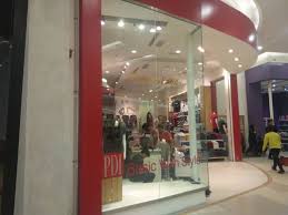 Take in the delightful sight of the display. Raya 2018 Pdi Cheras Selatan Window Display Picture Display Windows