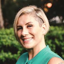 Kendra Weldon's Instagram, Twitter & Facebook