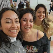 Traveling is always a win, but traveling for dance? 10xs more fun and  exciting! I love meeting and dancing alongside like-minded dancers seeking  to learn more about Raqs Sharki (bellydance). Thank goodness