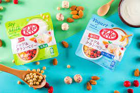 Kit Kat Soy Milk Bar With Cranberry Almond Nuts Available Only In Japan Cranberry Almond Almond Nut Yogurt Flavors