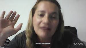 lengua de señas .Adrian Hoyos