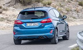 Ford fiesta st è tornata in grande stile. Ford Fiesta St Verlasslicher Fahrspass Lieferant Autogazette De