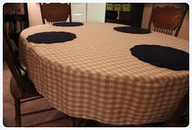 Diy egg shell art at dans le lakehouse. Diy Project Table Cloth Diy Tablecloth Table Cloth Diy Table Cloth
