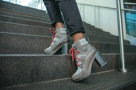 4.7 out of 5 stars. How To Wear Sorel Boots According To Celebrity Stylist Kate Young Footwear News