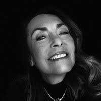 Jana Martinez's Instagram, Twitter & Facebook