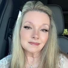 How I WANT the finale to go: 🪩