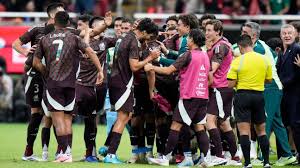 Ecuador vs México: ¿La Tri golpeada? Posible alineación y bajas clave - Imagen principal del artículo