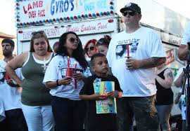 VIDEO: Prayers, candles hold up the Mason, Saada families