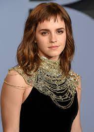 Medium length hair with long bangs and messy styling. 56 Trending Choppy Bob Haircuts For 2021 Best Bob Haircut Ideas