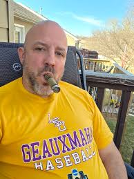 Review of Bad Ash Cigar Company Candela in Kansas