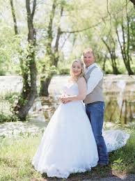 Red River Ranch Burneyville Ok Brittany And Ryan Wedding Photo By Iris Greenwell Wedding Venues Wedding Photographers Wedding