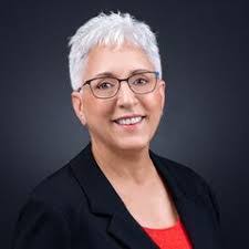 Linda Creech's Instagram, Twitter & Facebook