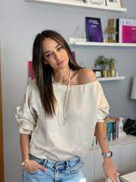 Sper ca toate lucrurile pe care le impartasim in acest loc ne vor inspira sa. Uo Omj32f G72m