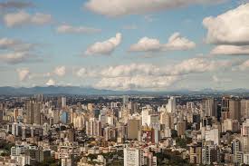 Outras condições climáticas incluem 45% de umidade, 0% de nebulosidade e pressão atmosférica próxima a 1021 hpa. Frio De Geladeira Vai Embora Mas Temperaturas Se Mantem Amenas No Final De Semana Em Curitiba Xv Curitiba