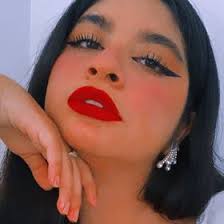 Abril Monroy (abrilc_27)