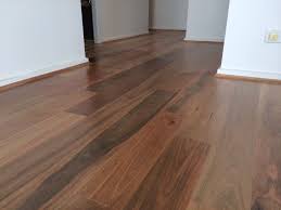One Of The Biggest Differences Between Bamboo And Engineered Flooring Is The Price Engineered Timber Flooring Is Going To Be More Expensive Than Strand Tarimas