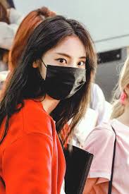 Jinsoul Pics On Twitter In 2020 Mask Girl Kpop Girls Kpop Girl Groups