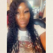 Everybody Welcome to GloRilla to #CMGRecords ✍🏾 Let's Goooooo 🚦#FNF  #TheMovement G to tha L to tha O, #BigGLO Honored to Be In Business With  You🤞🏾