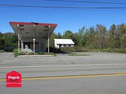 599 Boul Tache E Montmagny Chaudiere Appalaches Reference Mls 19828952 60 000 Estimation De L Hypotheque 267 Mois Outdoor Decor Home Home Decor