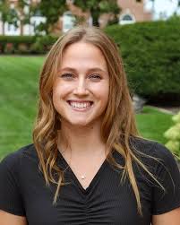 2021-2022 Women's Swimming Roster