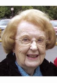 Evelyn Odell's Instagram, Twitter & Facebook