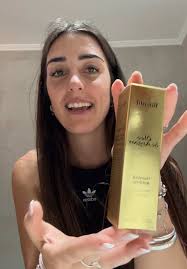 Cómo eliminar el frizz en el cabello