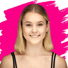 Abbie Barnard's Instagram, Twitter & Facebook