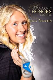 I'm SO proud of RP!!!! 🥹 Thankful for the coaches that have poured into  her as she learned a new sport! 🖤💛⛳️ Alana Ellenburg Emily Scoggins  (Robby)