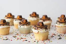 Easy adorable thanksgiving cupcake decorating ideas. 21 Cute Thanksgiving Cupcakes